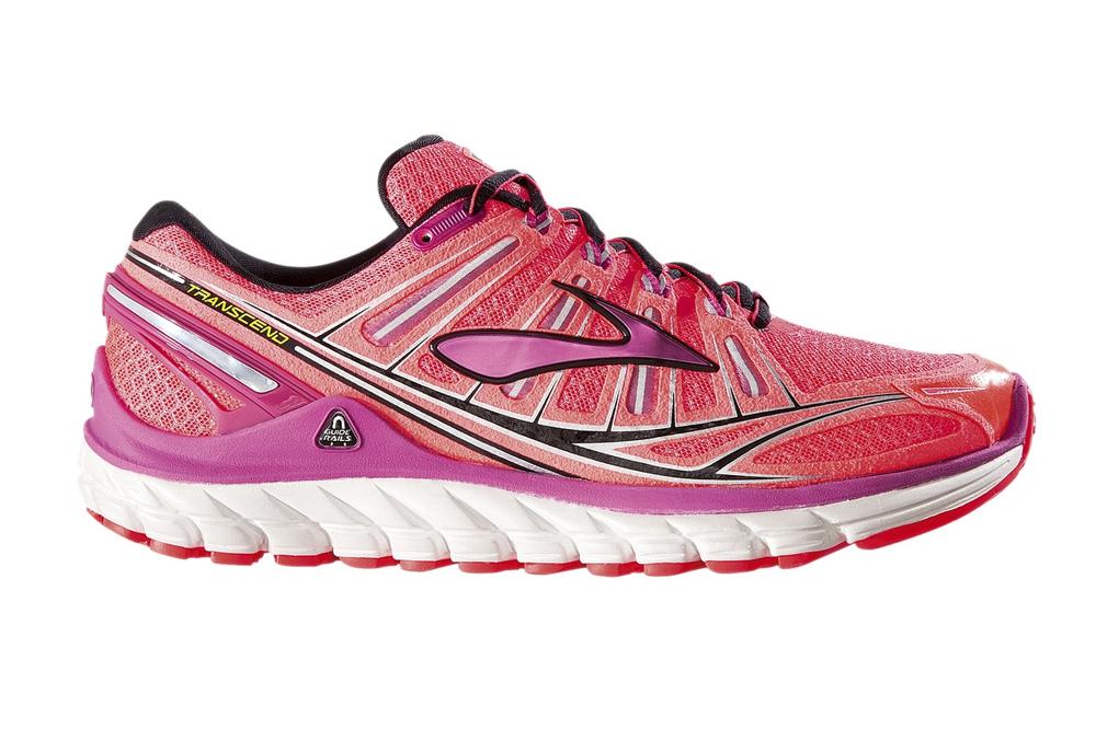 Athletic shoes